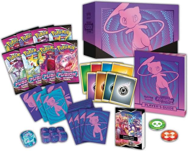 FUSION STRIKE ETB